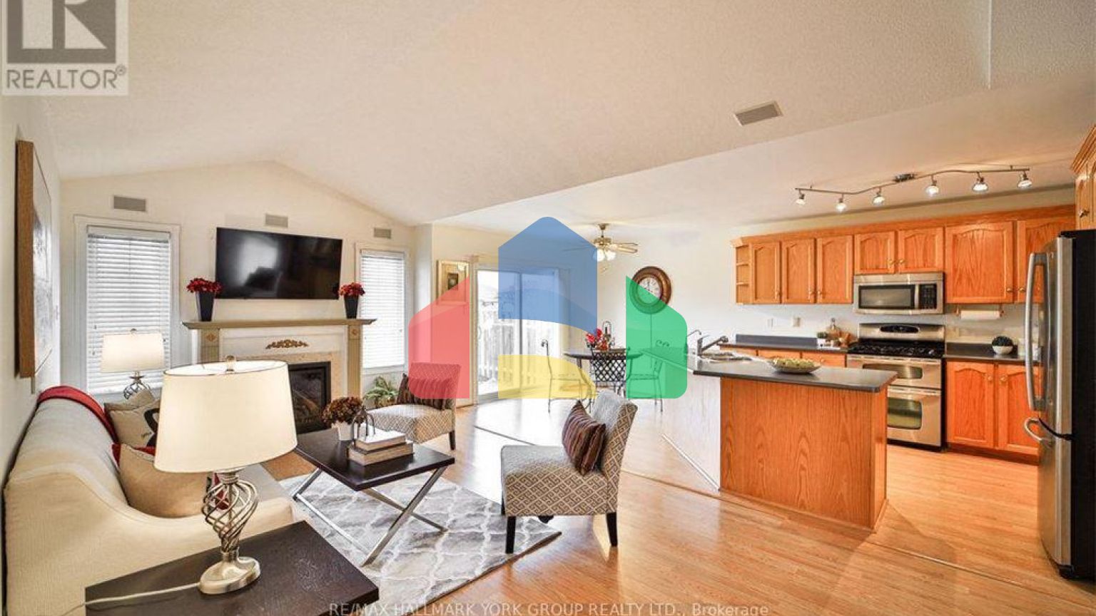 Residential - Single Family Home - Georgina, Canada - Canada