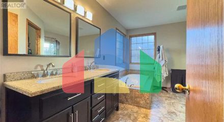 Residential - Single Family Home - Rural Cypress County, Canada - Canada