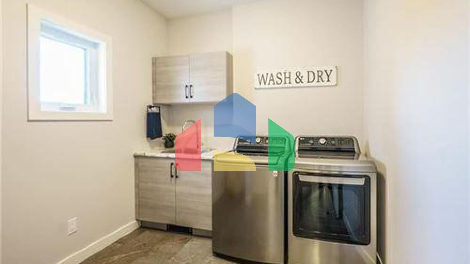 Residential - Single Family Home - Macdonald (Town), Canada - Canada