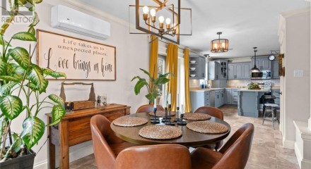 Residential - Single Family Home - Enfield, Canada - Canada