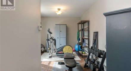 Residential - Single Family Home - Enfield, Canada - Canada