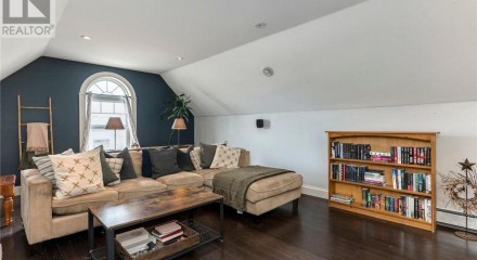 Residential - Single Family Home - Enfield, Canada - Canada