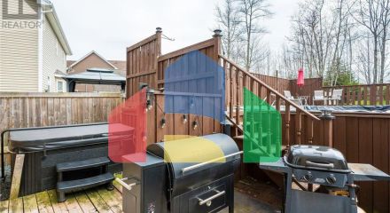 Residential - Single Family Home - Enfield, Canada - Canada