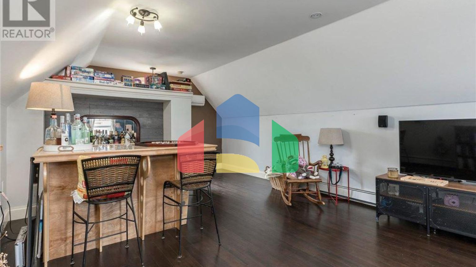 Residential - Single Family Home - Enfield, Canada - Canada