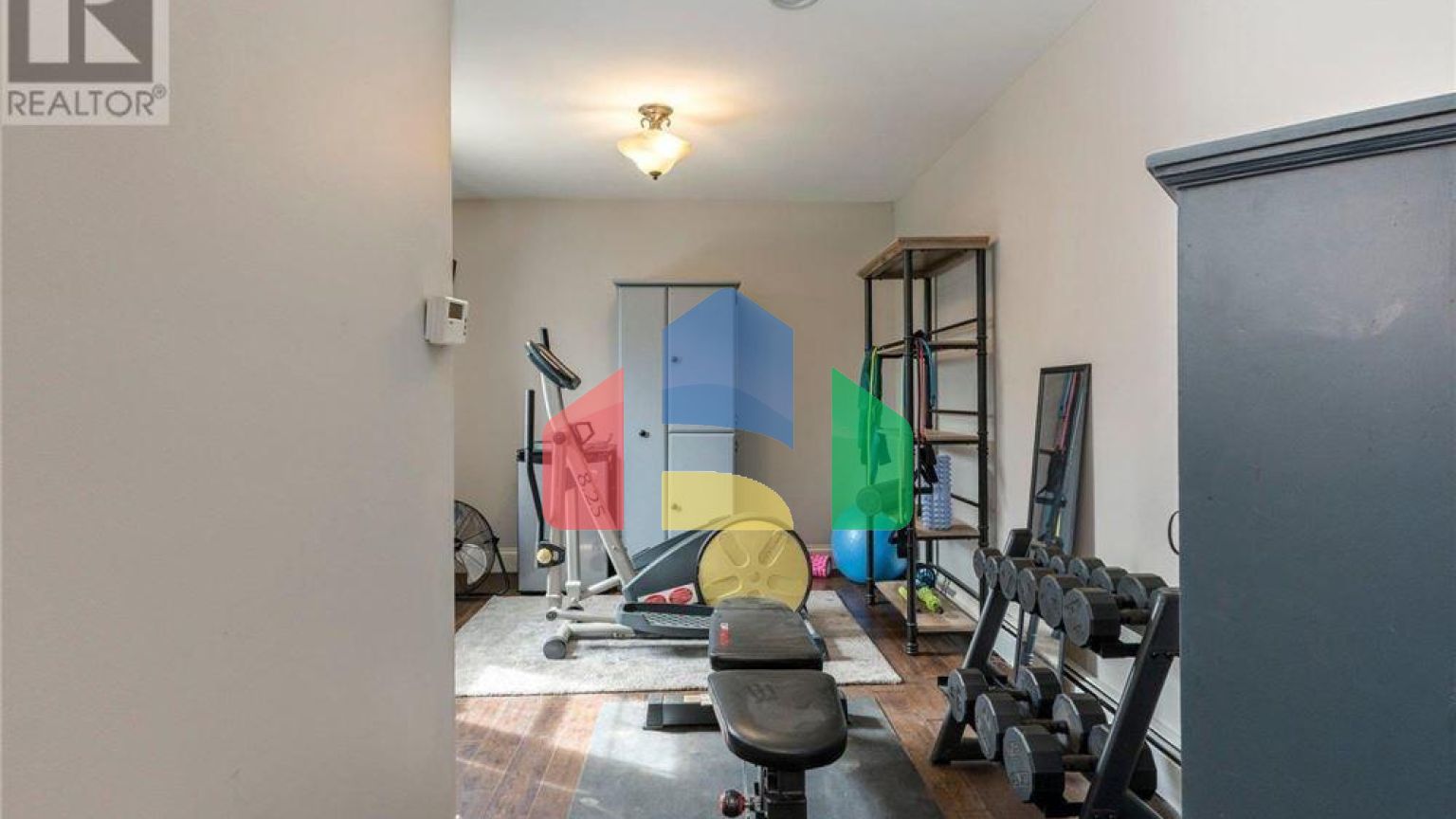 Residential - Single Family Home - Enfield, Canada - Canada