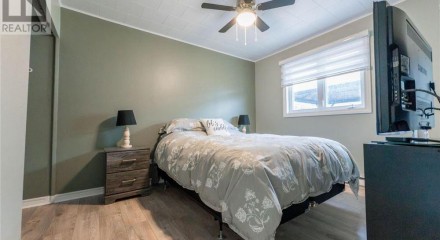 Residential - Single Family Home - Moonbeam, Canada - Canada