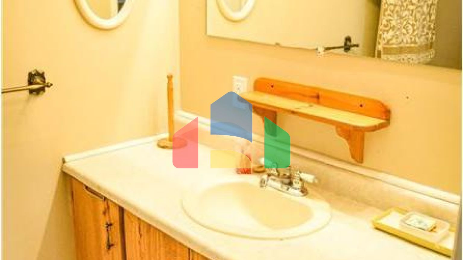 Residential - Single Family Home - Conception Bay South, Canada - Canada