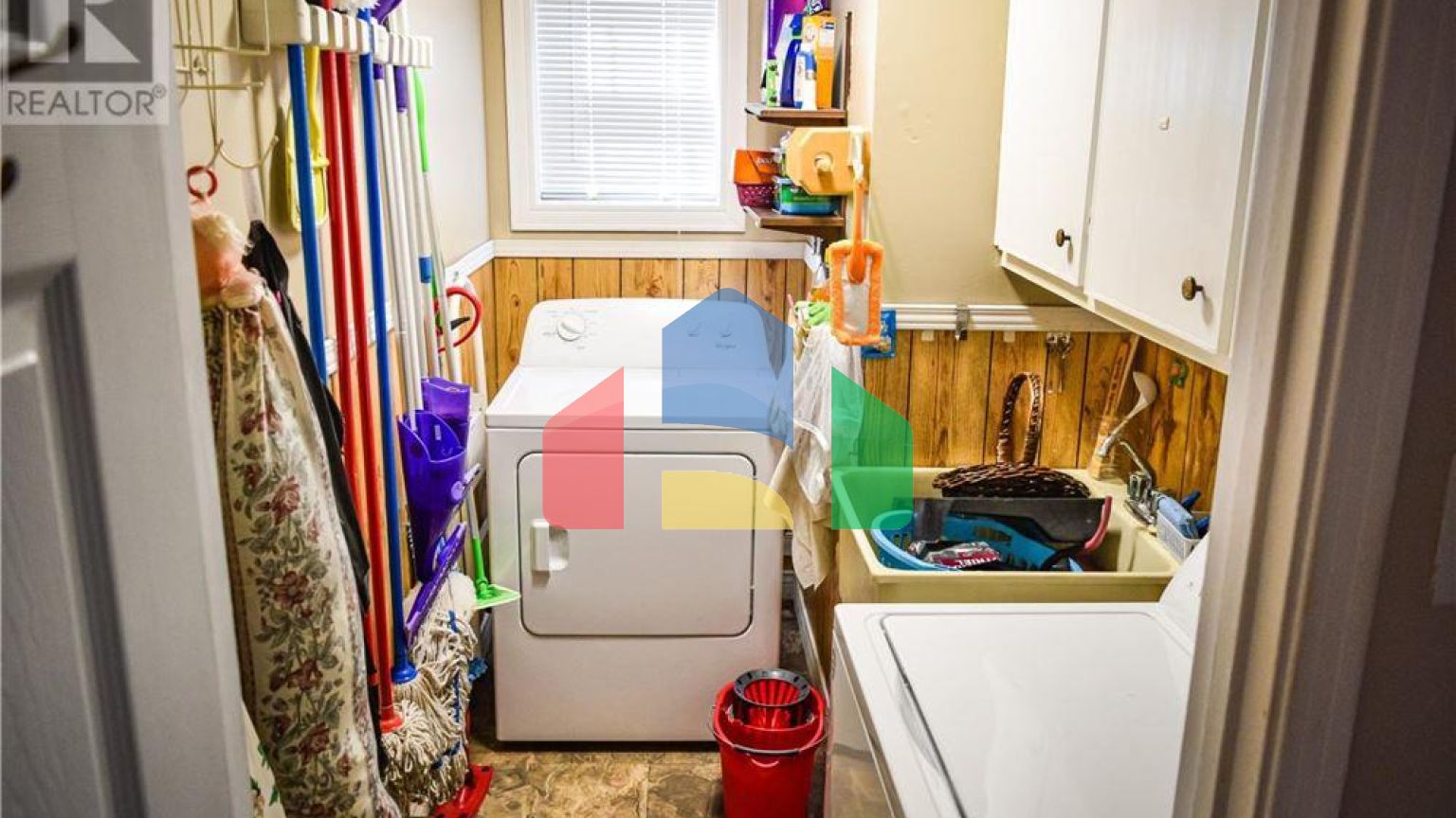 Residential - Single Family Home - Conception Bay South, Canada - Canada