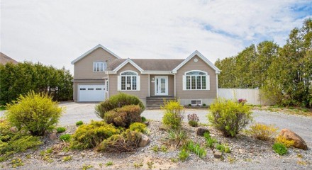 Residential - Bungalow - Sainte-Anne-de-Sabrevois, Canada - Canada