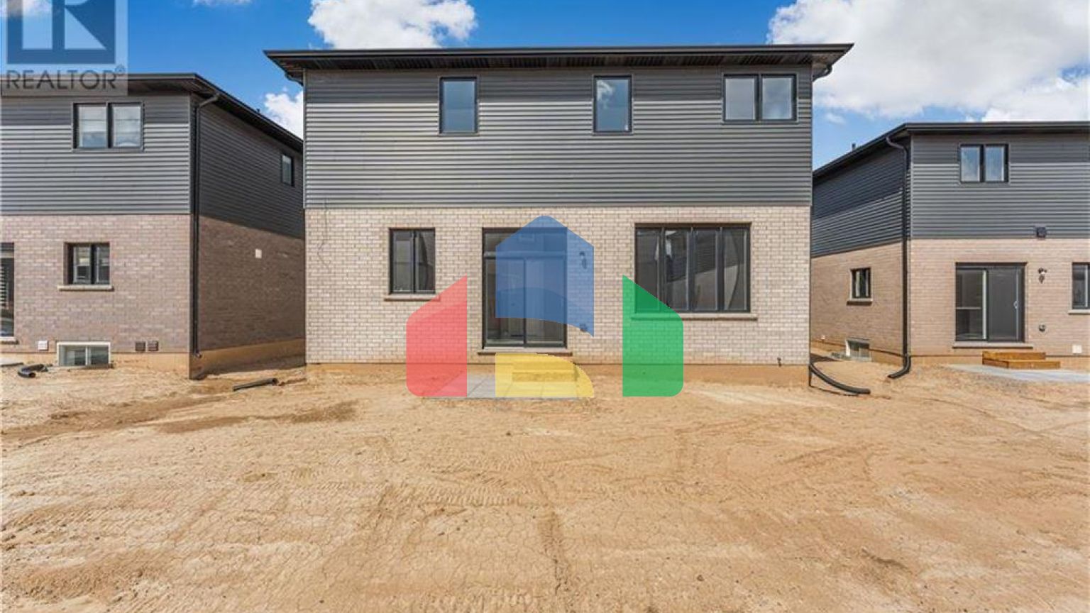 Residential - Single Family Home - Fonthill, Canada - Canada