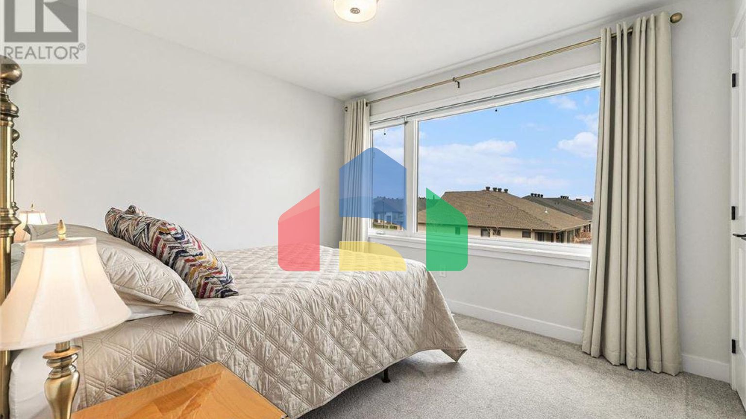 Residential - Single Family Home - Arnprior, Canada - Canada