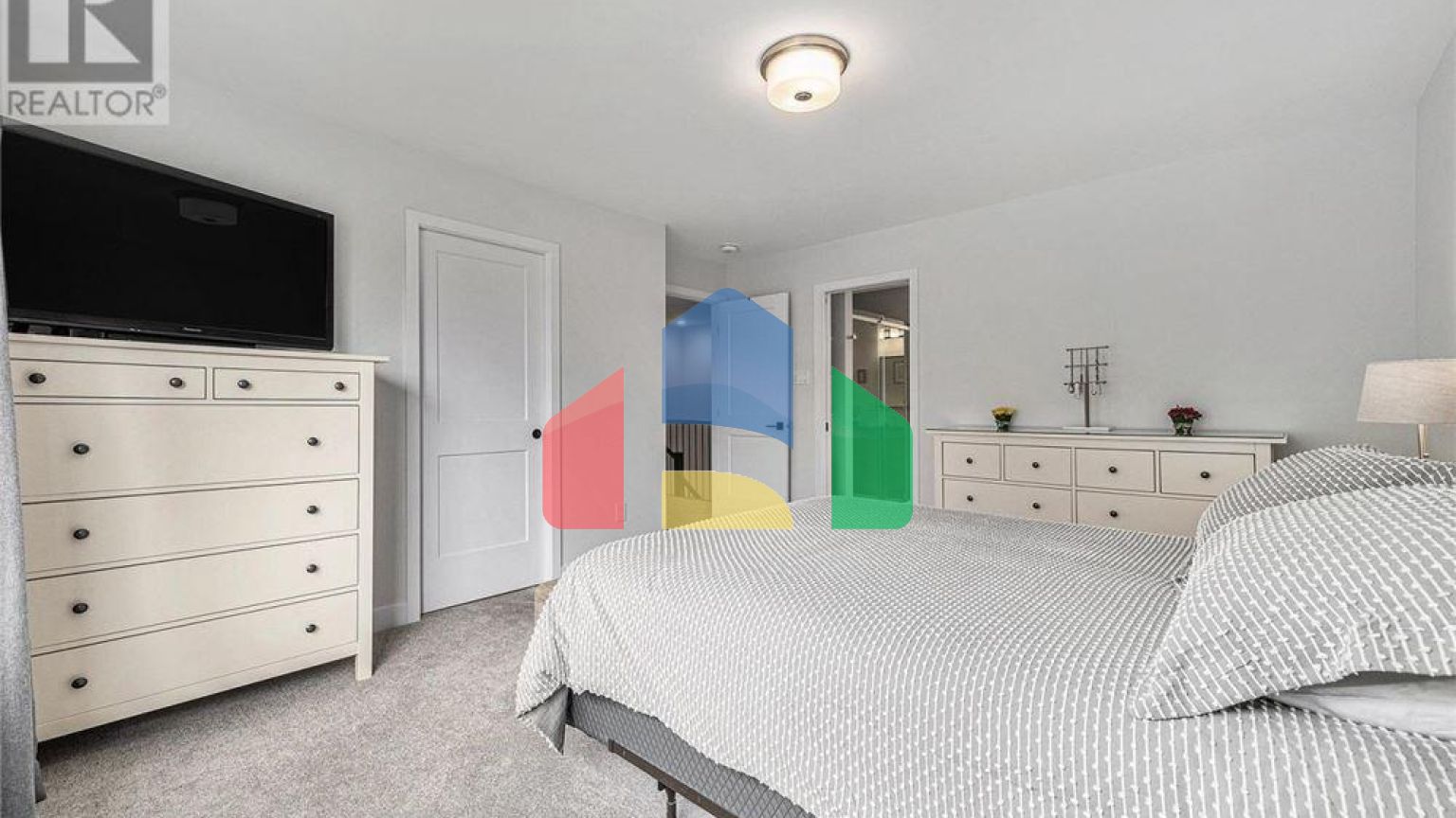 Residential - Single Family Home - Arnprior, Canada - Canada