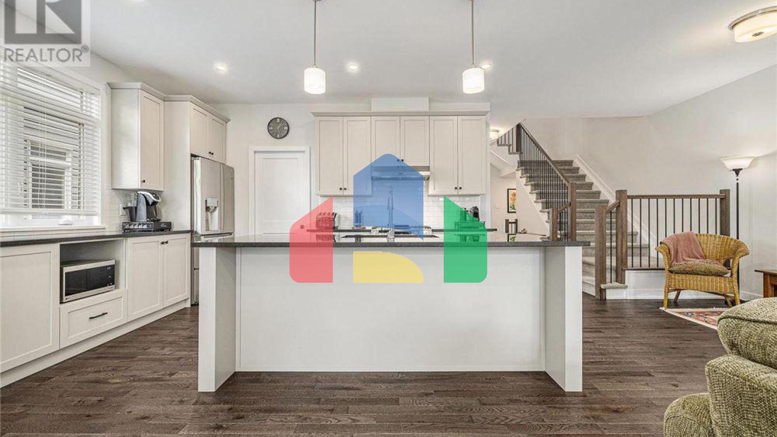 Residential - Single Family Home - Arnprior, Canada - Canada