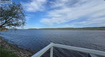 Residential - Single Family Home - Crooked Lake, Canada - Canada
