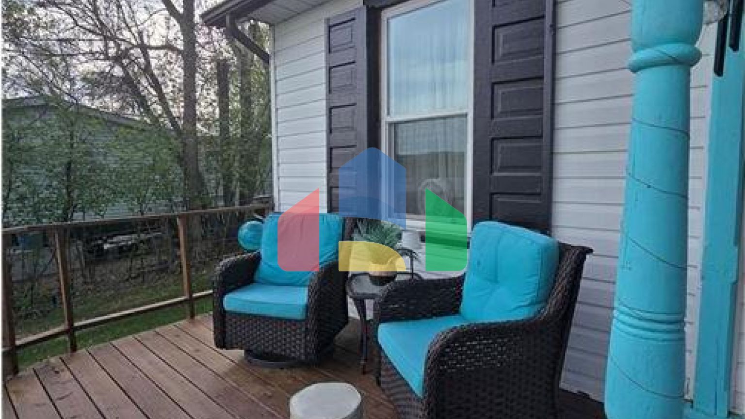 Residential - Single Family Home - Crooked Lake, Canada - Canada