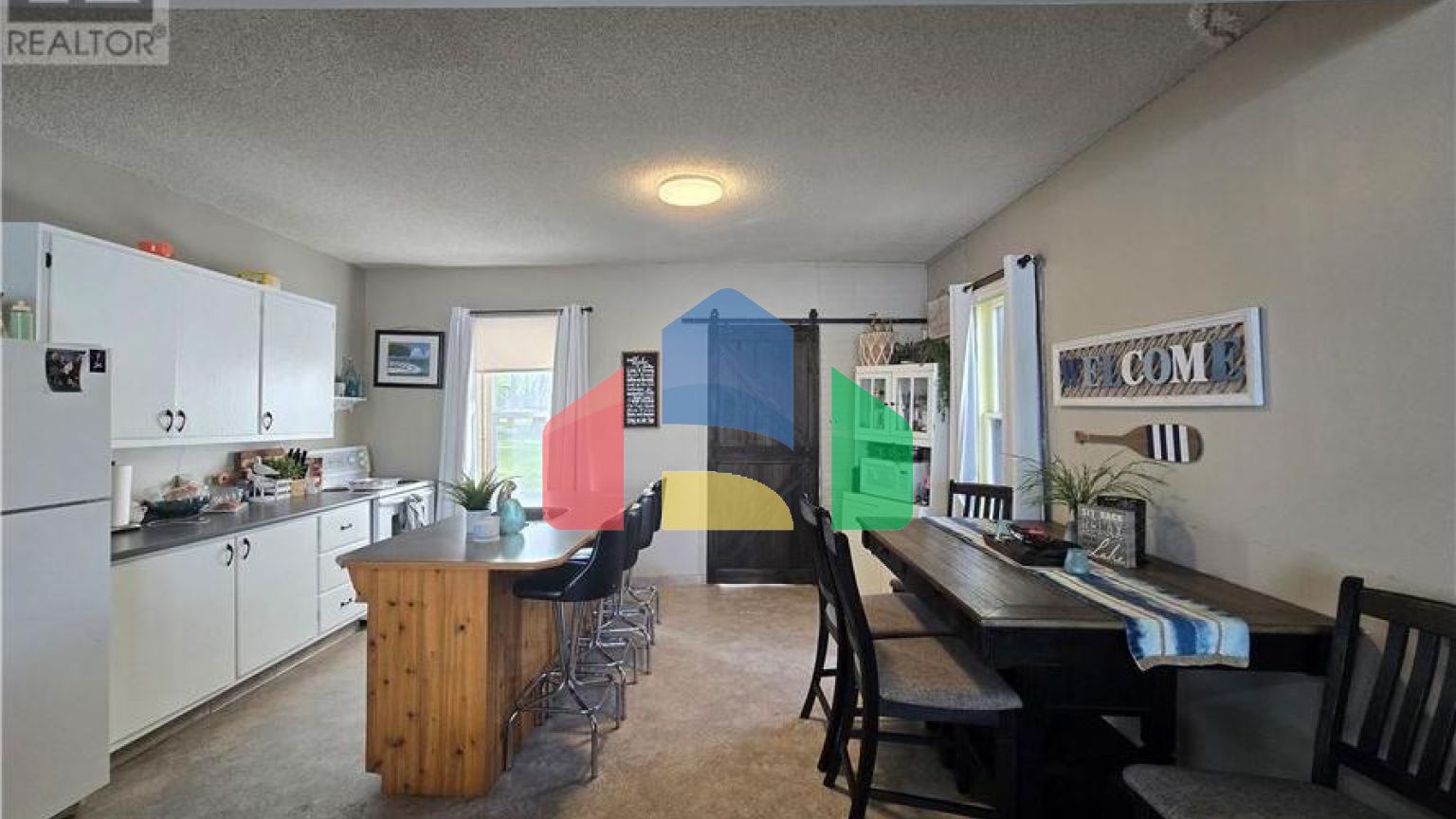 Residential - Single Family Home - Crooked Lake, Canada - Canada