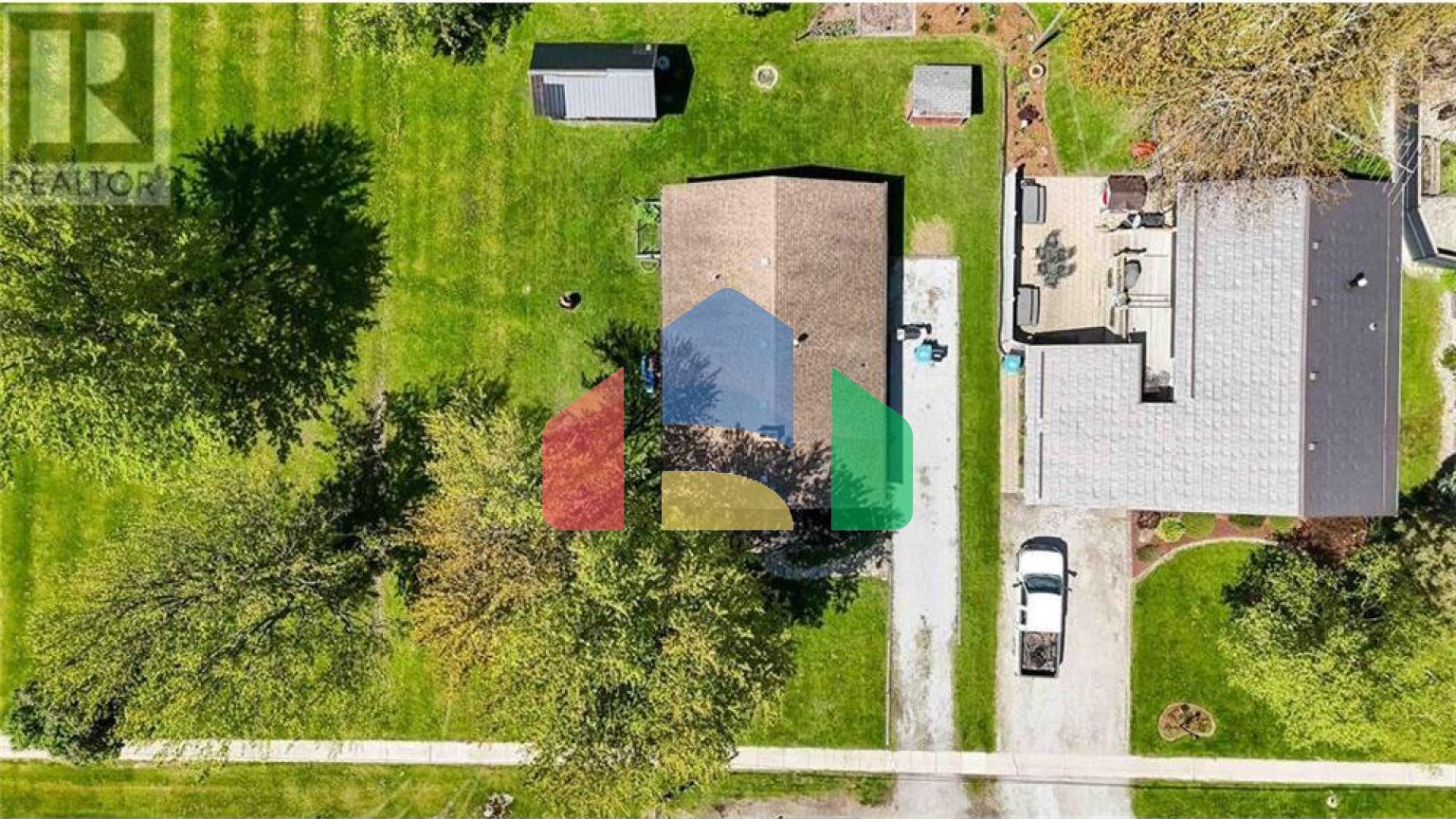 Residential - Single Family Home - Oil Springs, Canada - Canada