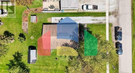 Residential - Single Family Home - Oil Springs, Canada - Canada