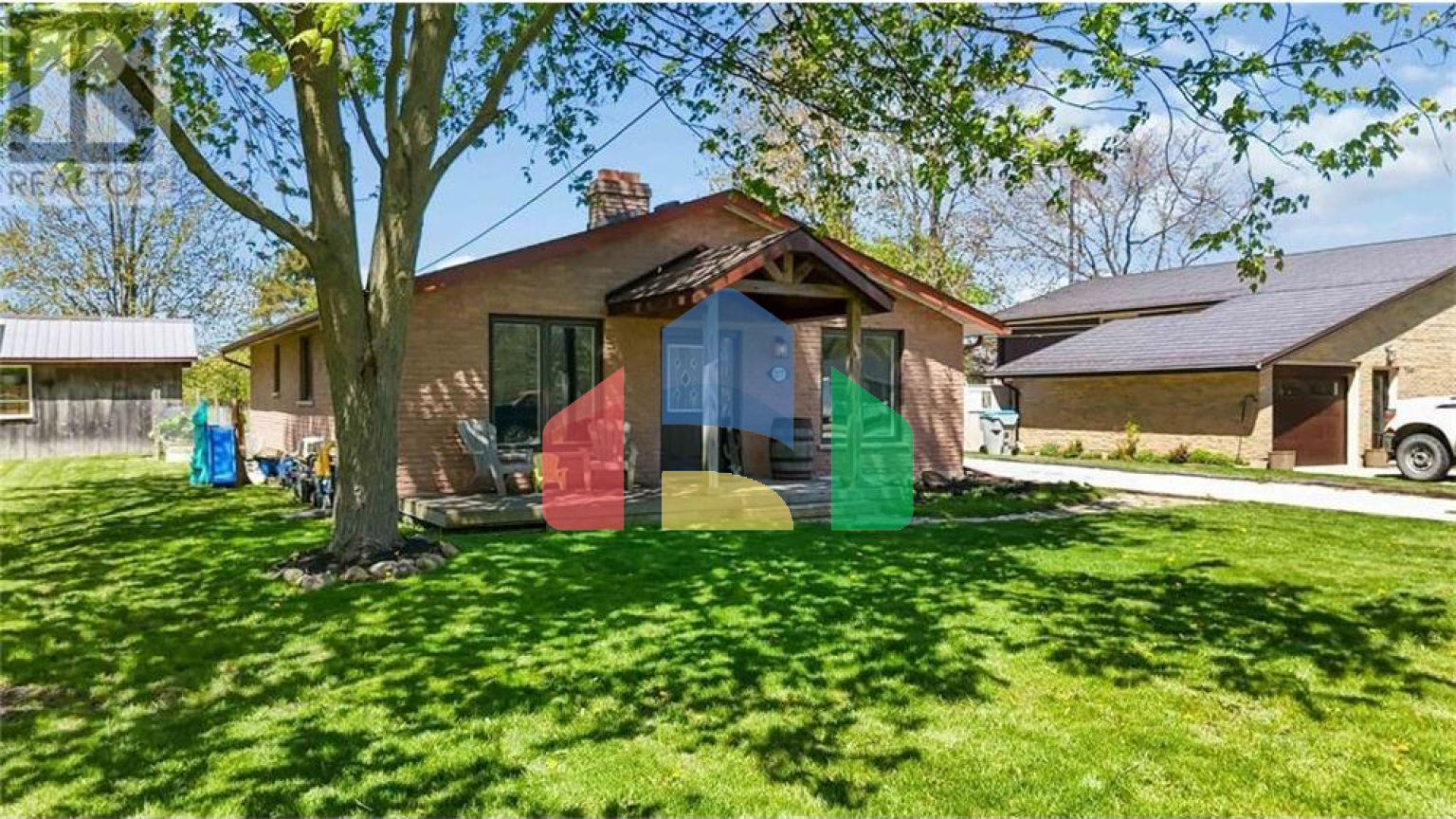 Residential - Single Family Home - Oil Springs, Canada - Canada