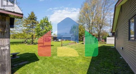 Residential - Single Family Home - Oil Springs, Canada - Canada