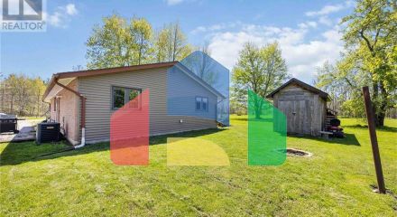 Residential - Single Family Home - Oil Springs, Canada - Canada