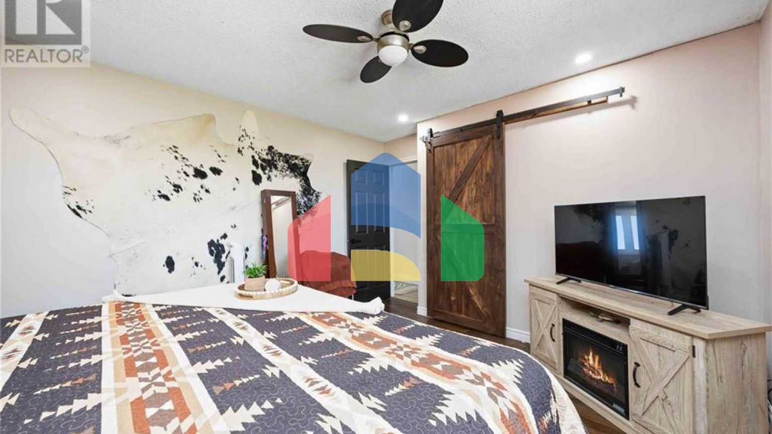 Residential - Single Family Home - Oil Springs, Canada - Canada