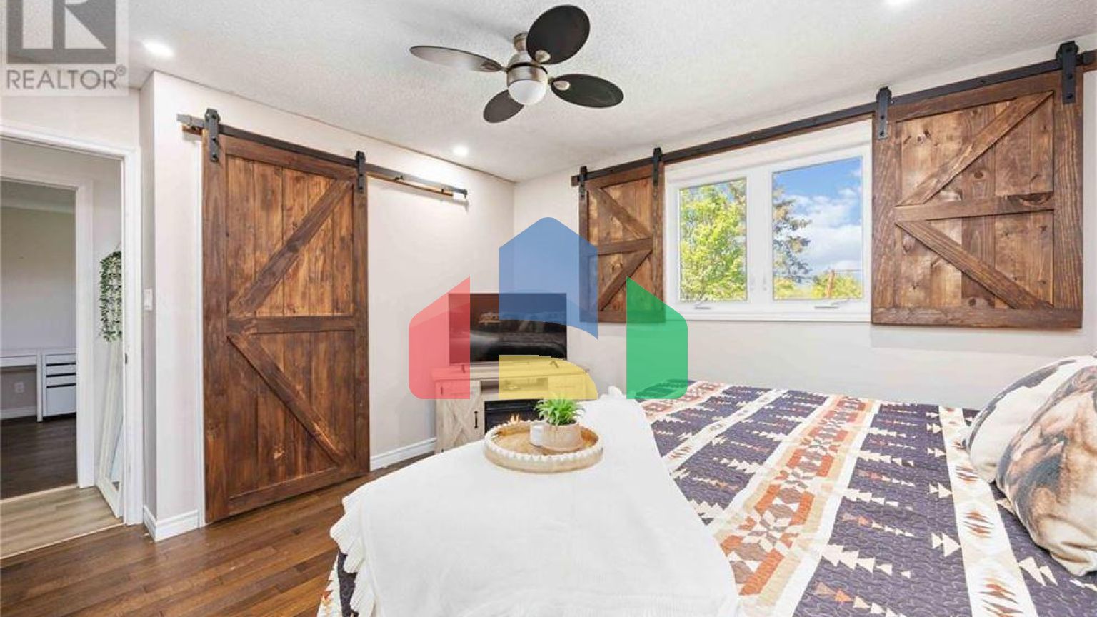 Residential - Single Family Home - Oil Springs, Canada - Canada