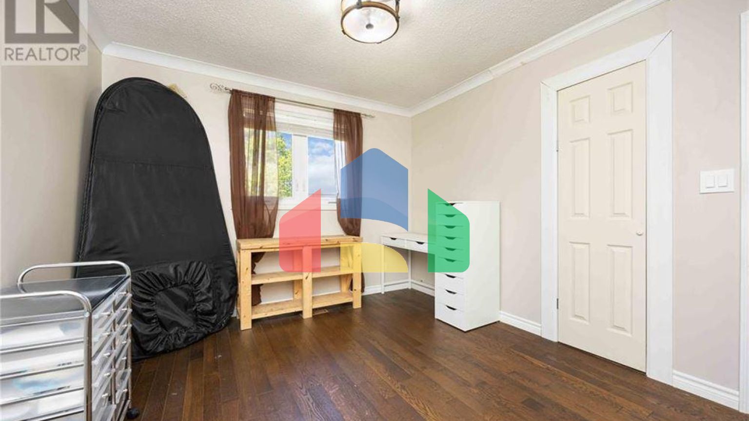 Residential - Single Family Home - Oil Springs, Canada - Canada