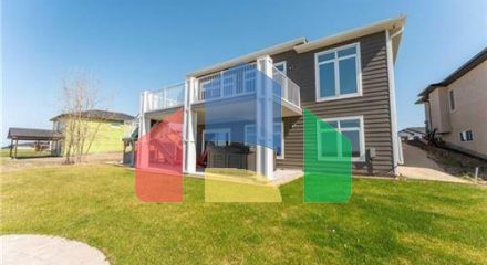 Residential - Single Family Home - Niverville, Canada - Canada