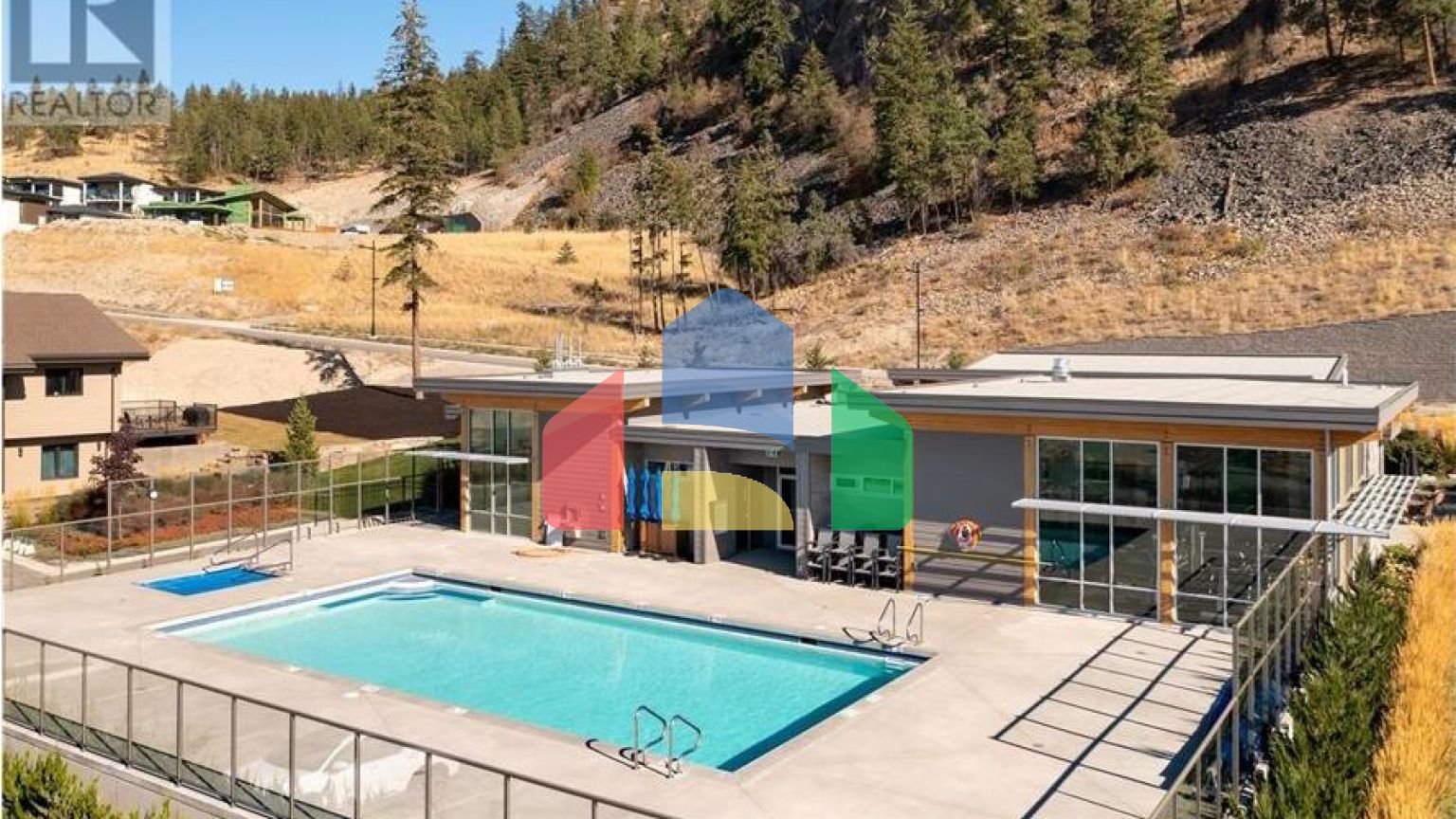 Residential - Condo/Apartment - Lake Country, Canada - Canada