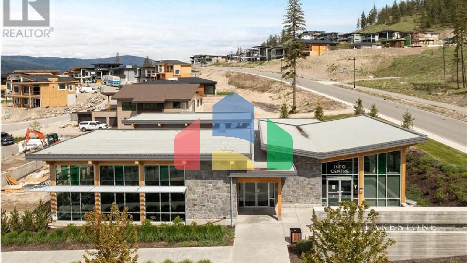 Residential - Condo/Apartment - Lake Country, Canada - Canada