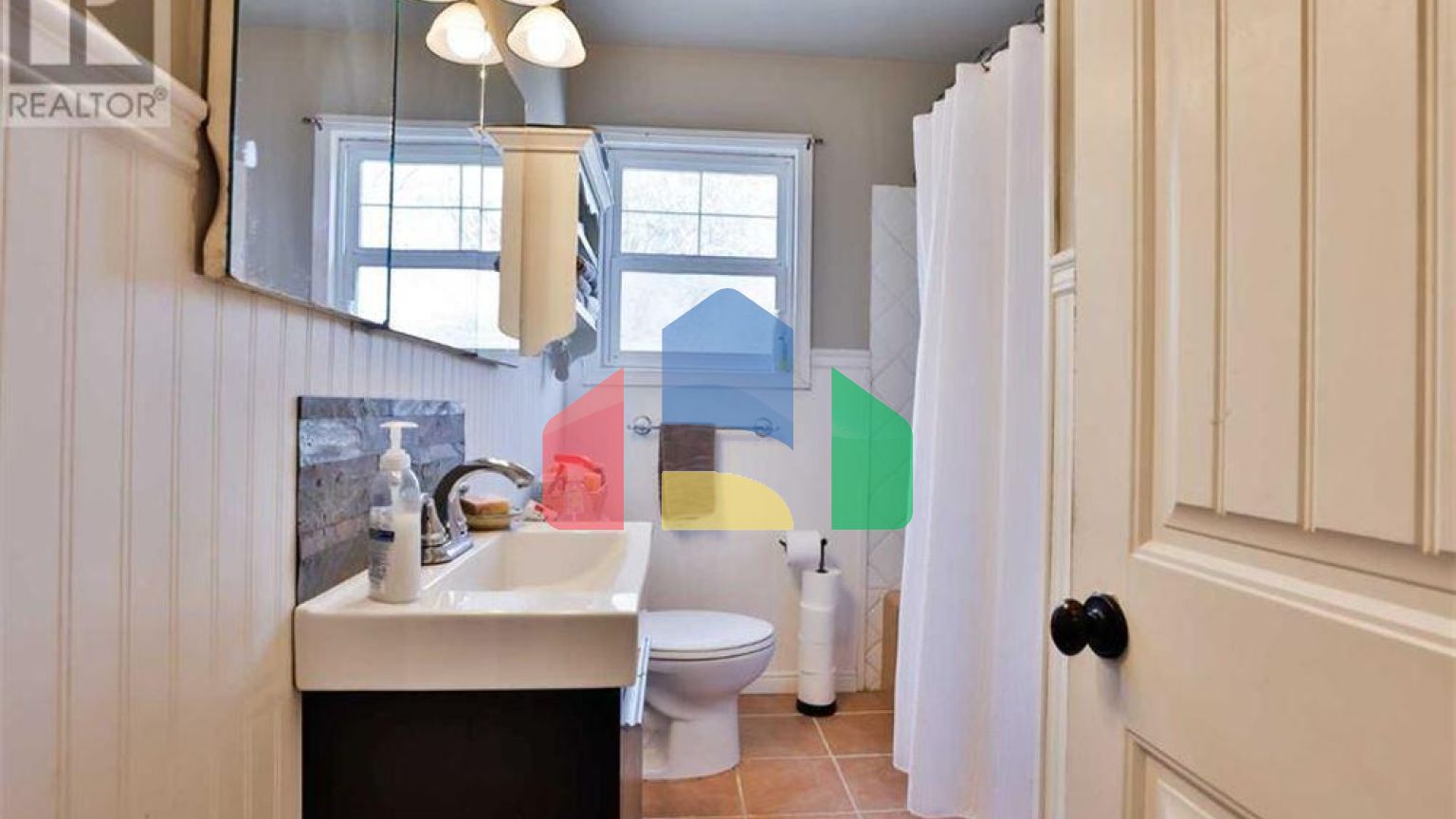 Residential - Single Family Home - Raymond, Canada - Canada