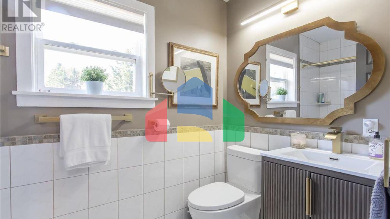 Residential - Single Family Home - Margaretsville, Canada - Canada