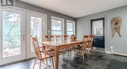 Residential - Single Family Home - Kawartha Lakes, Canada - Canada