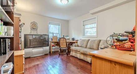 Residential - Single Family Home - Kawartha Lakes, Canada - Canada