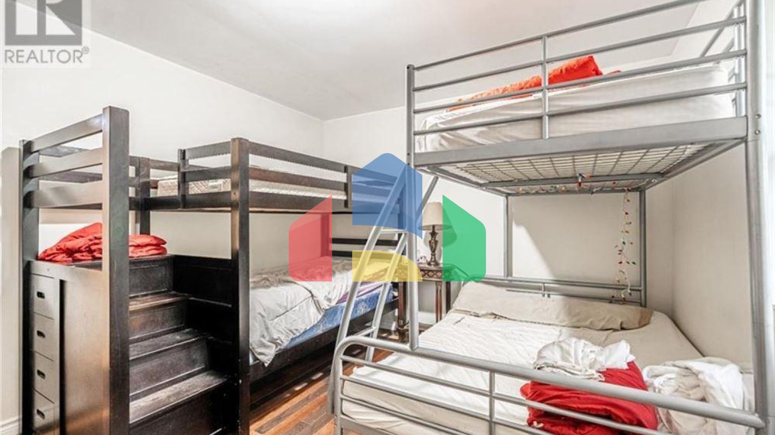 Residential - Single Family Home - Kawartha Lakes, Canada - Canada