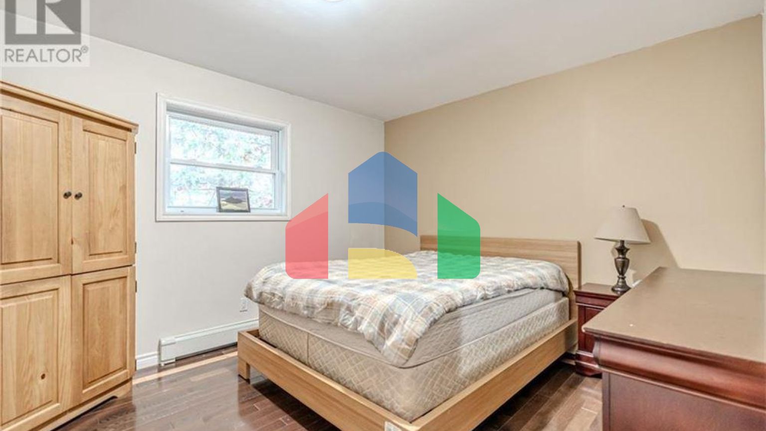 Residential - Single Family Home - Kawartha Lakes, Canada - Canada