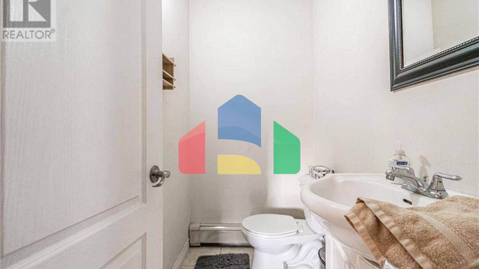 Residential - Single Family Home - Kawartha Lakes, Canada - Canada