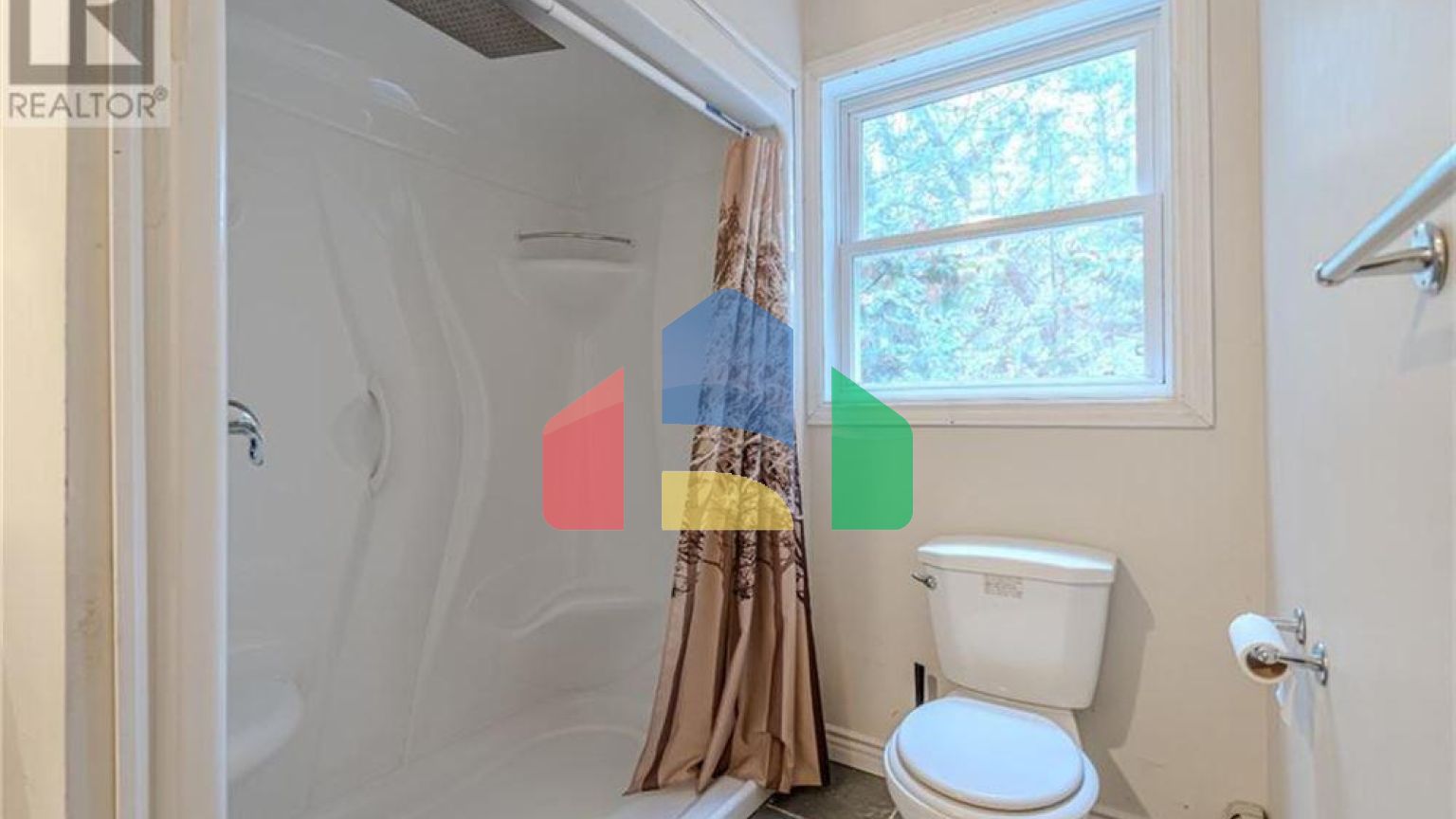 Residential - Single Family Home - Kawartha Lakes, Canada - Canada