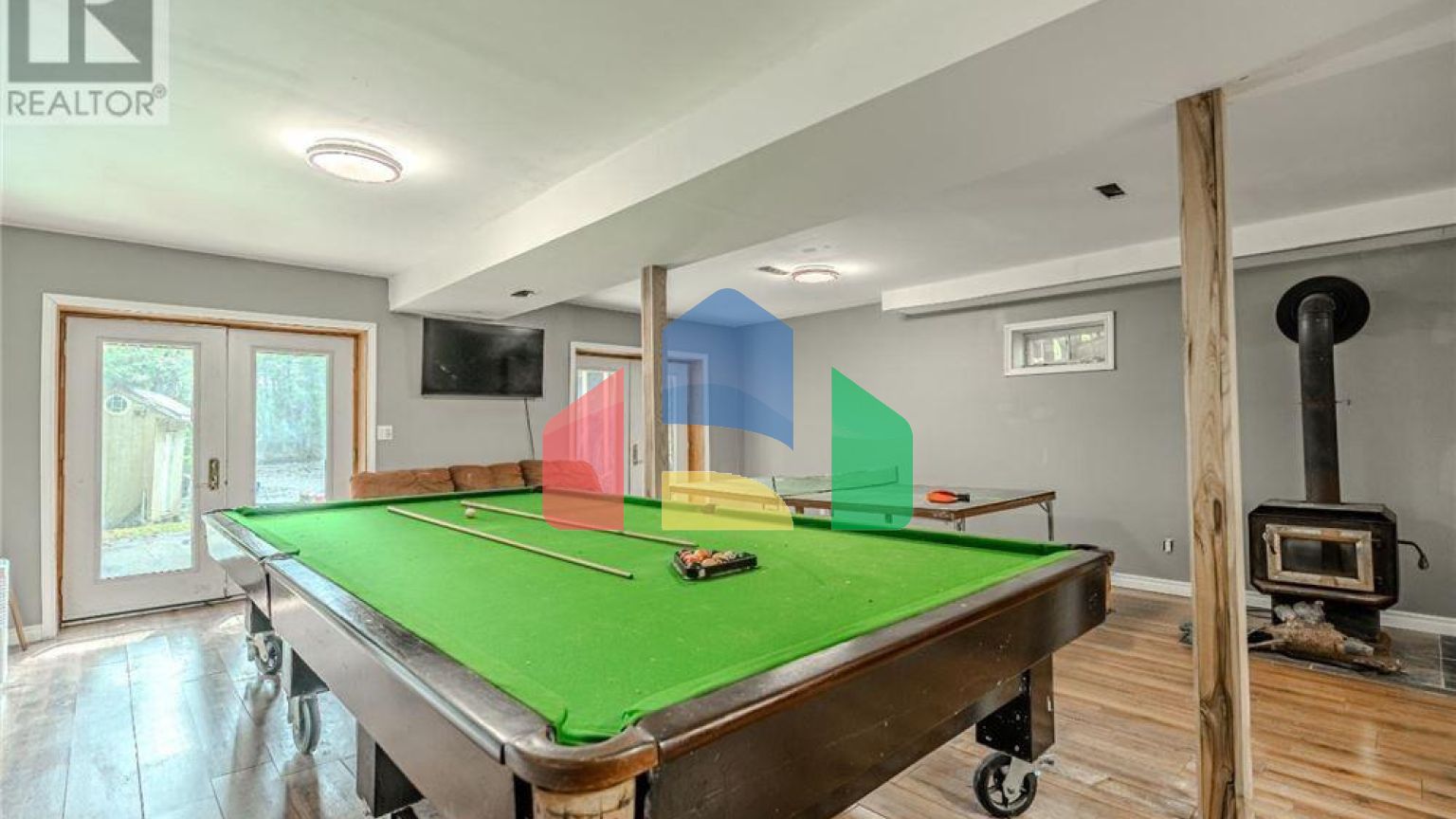 Residential - Single Family Home - Kawartha Lakes, Canada - Canada