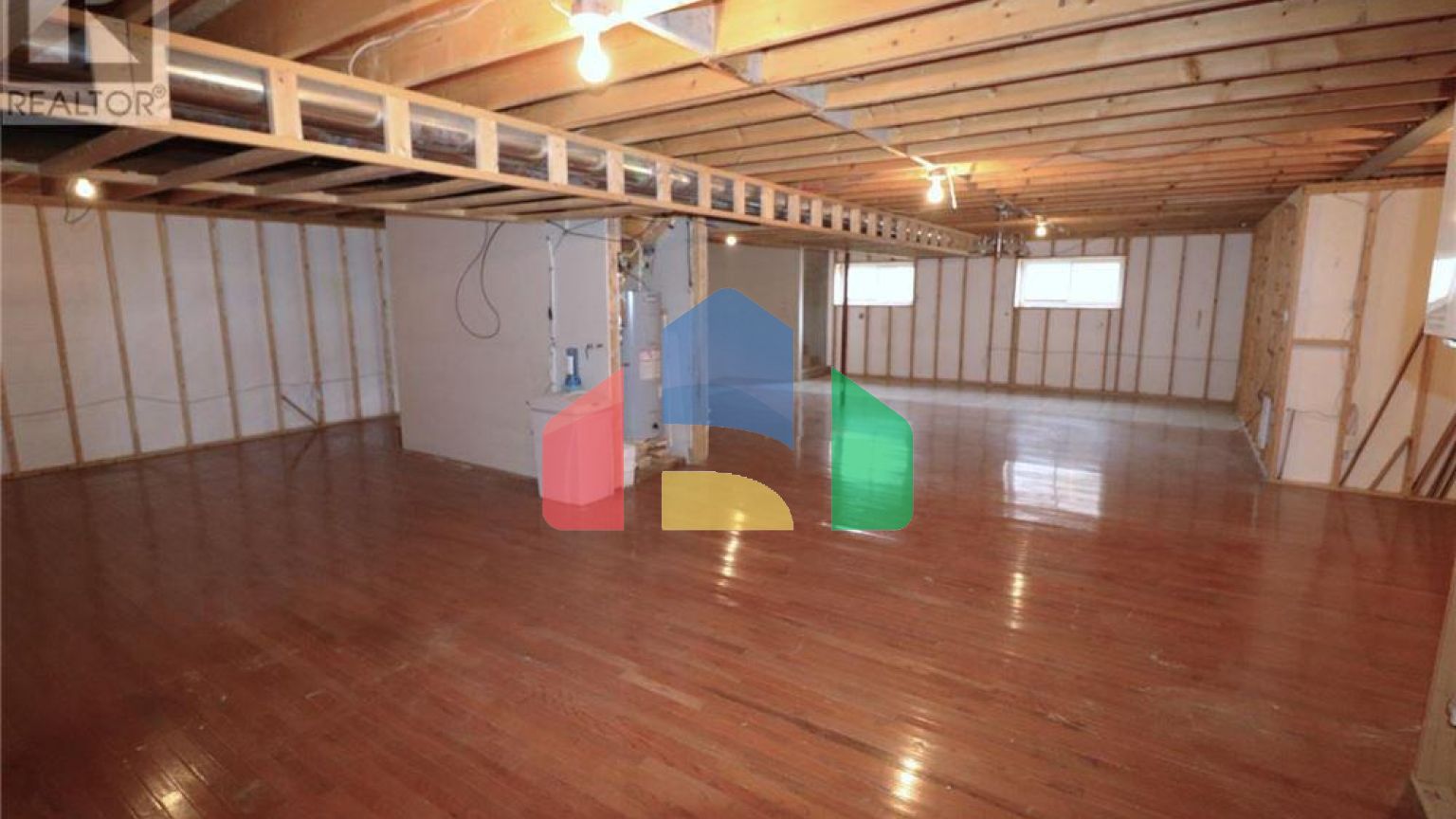 Residential - Single Family Home - Springdale, Canada - Canada