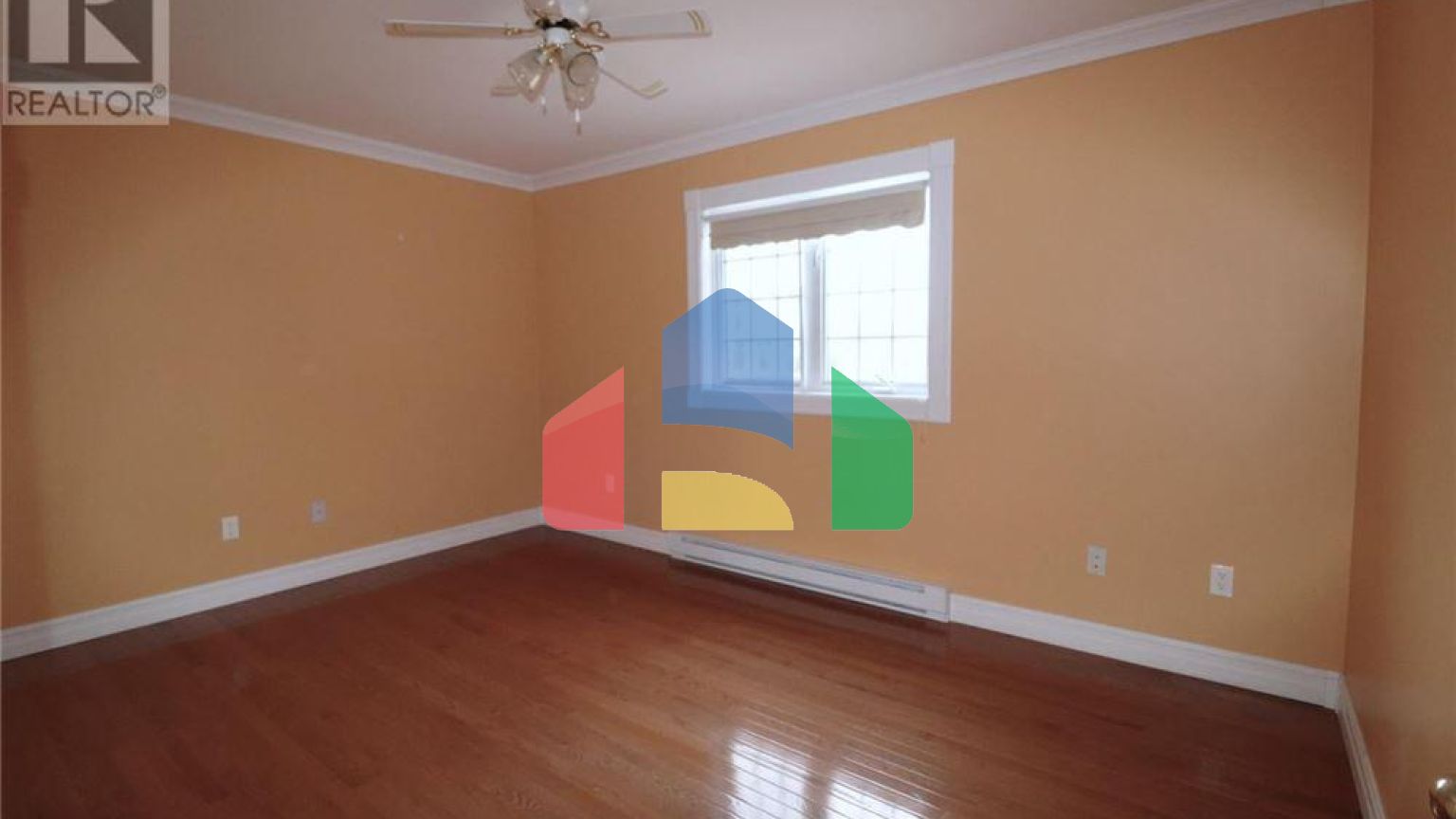 Residential - Single Family Home - Springdale, Canada - Canada