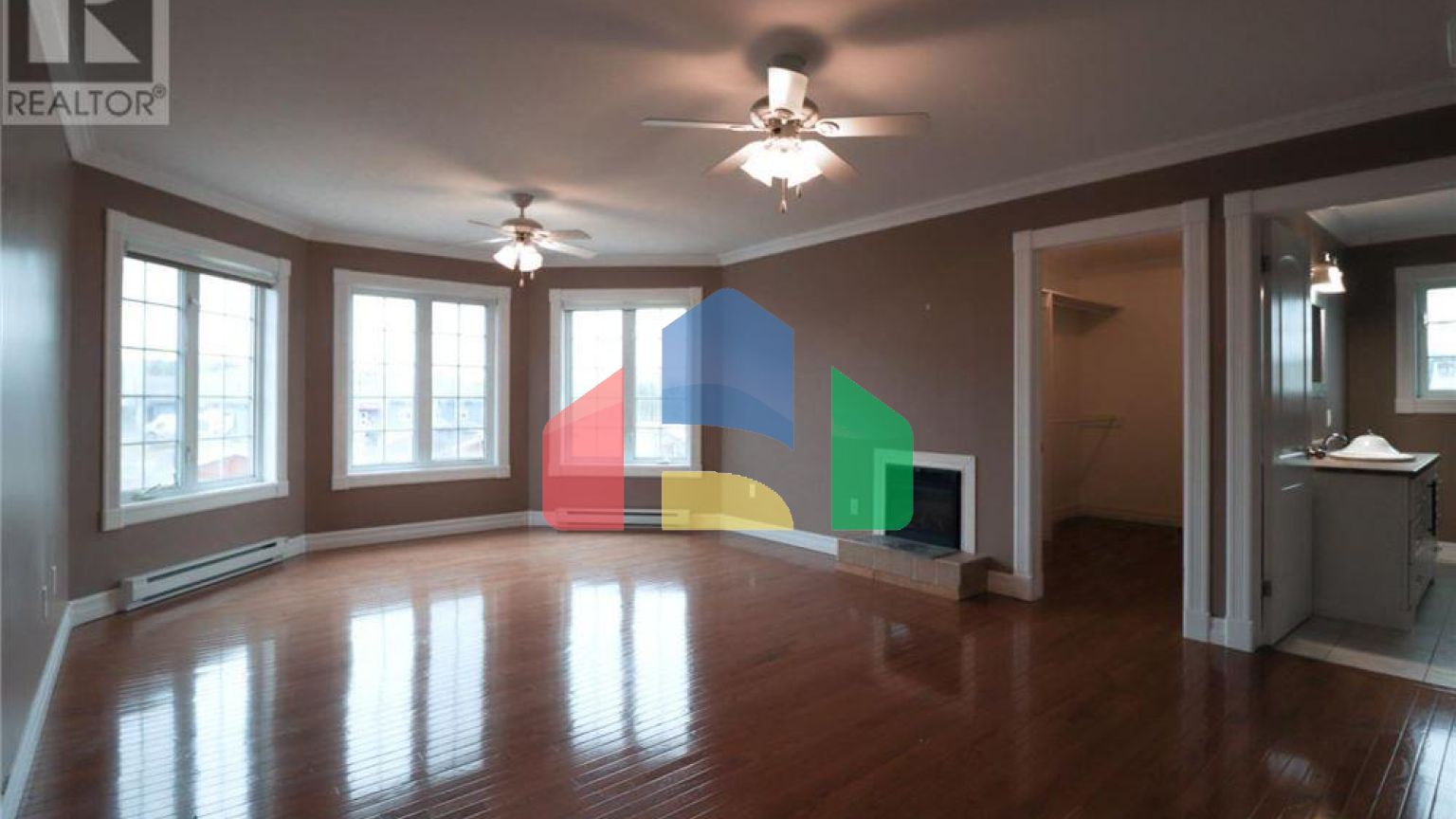 Residential - Single Family Home - Springdale, Canada - Canada