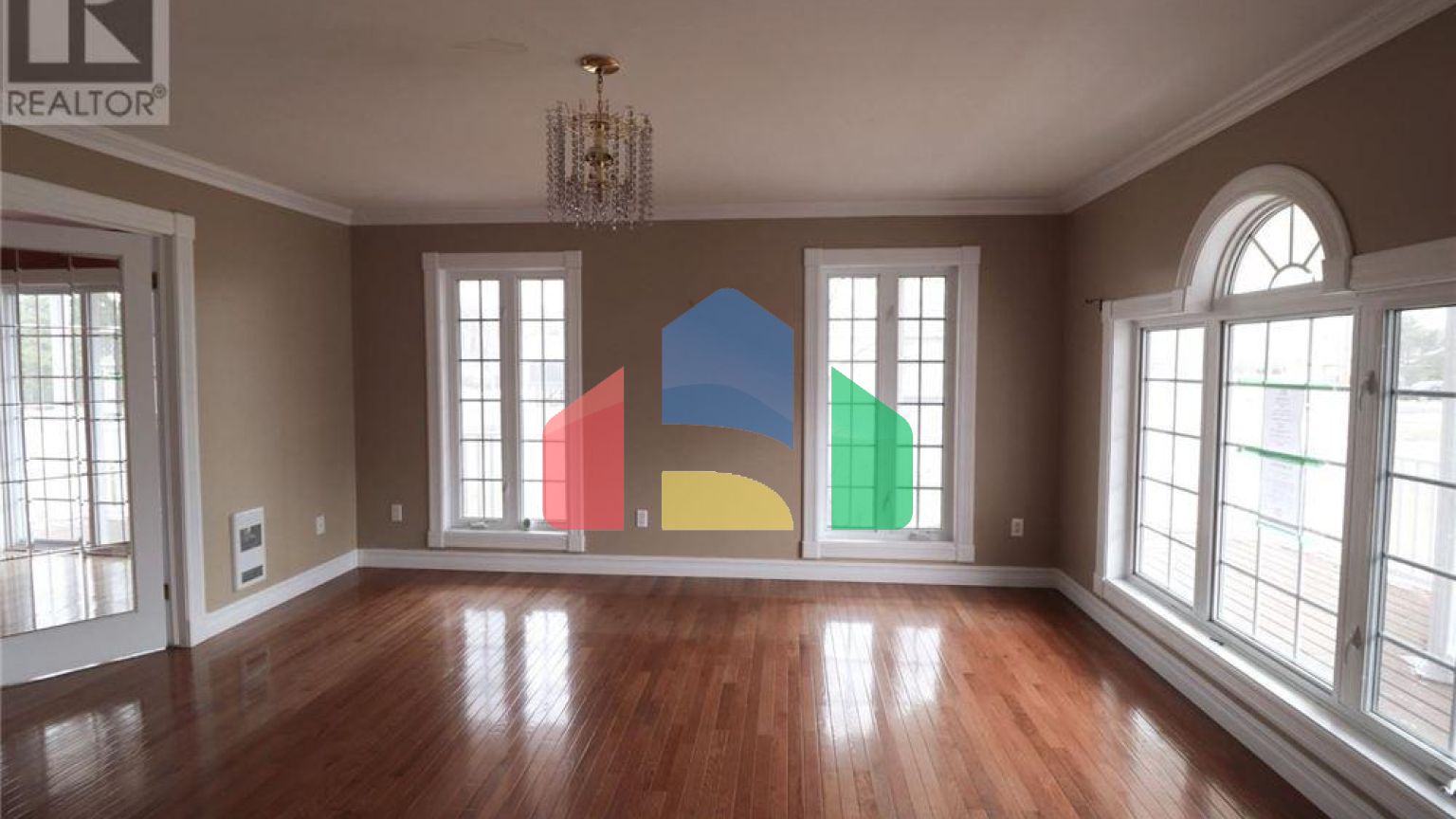 Residential - Single Family Home - Springdale, Canada - Canada