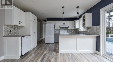 Residential - Single Family Home - Sydney River, Canada - Canada