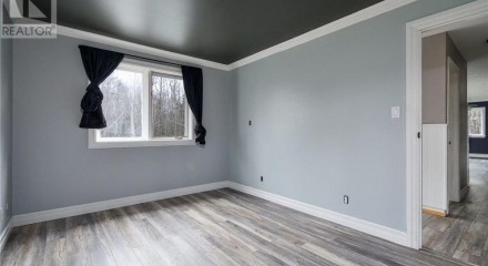 Residential - Single Family Home - Sydney River, Canada - Canada
