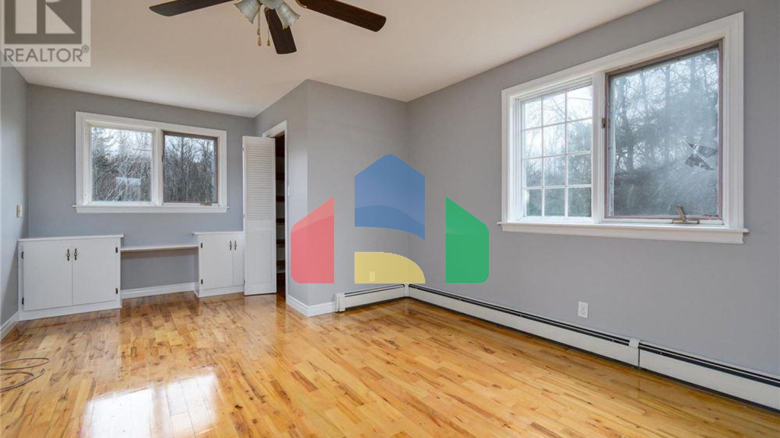 Residential - Single Family Home - Sydney River, Canada - Canada