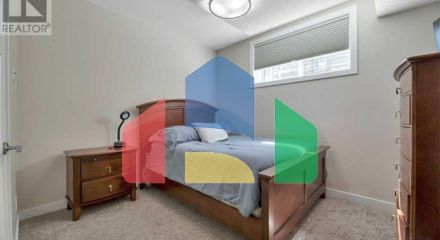 Residential - Single Family Home - Strathmore, Canada - Canada