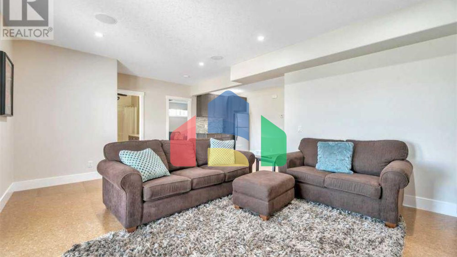 Residential - Single Family Home - Strathmore, Canada - Canada