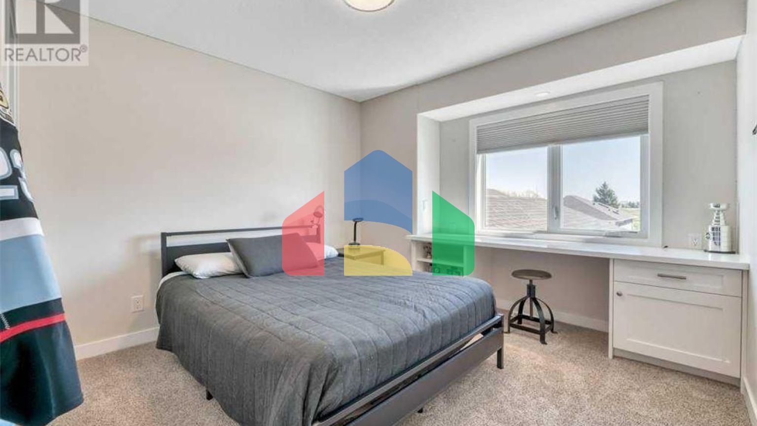 Residential - Single Family Home - Strathmore, Canada - Canada